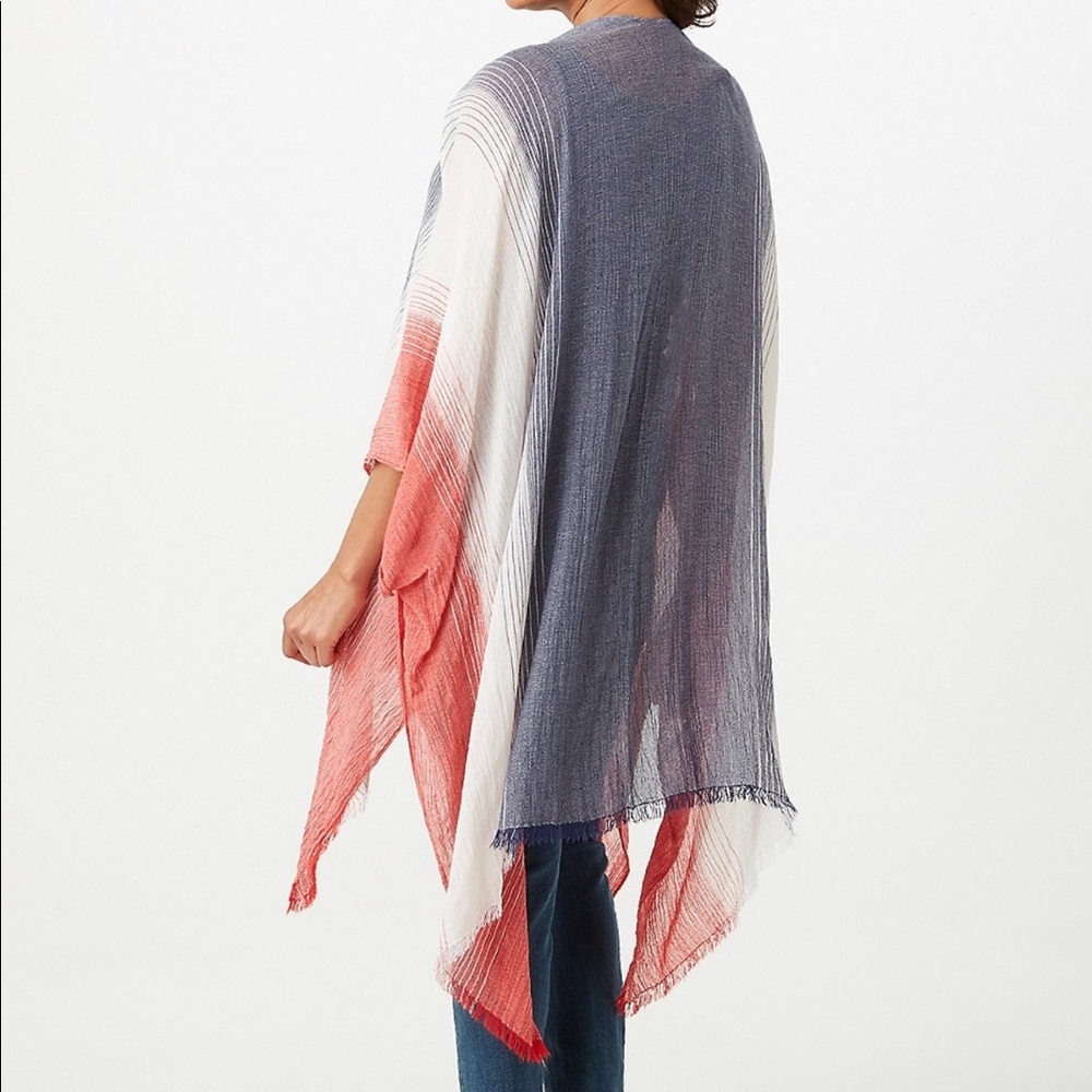 American Ruana Kimono - Picture 2 of 3